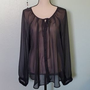 3 for $10 🌼 Old Navy Sheer Top